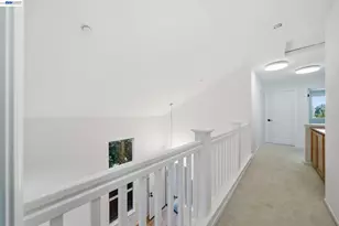 227 Clearpointe Dr, Vallejo, CA 94591 - Photo 14