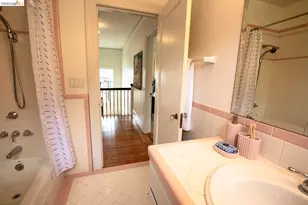 6406 Mystic, Oakland, CA 94618 - Photo 38