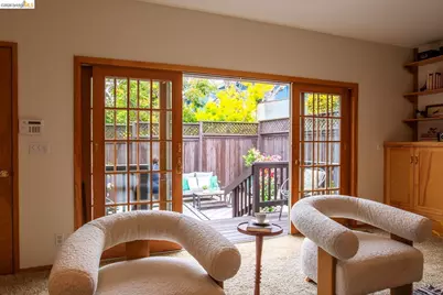 6406 Mystic, Oakland, CA 94618 - Photo 18