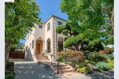 6406 Mystic, Oakland, CA 94618 - Photo 2