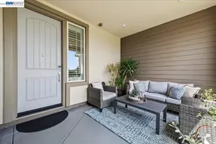6916 Stags Leap Ln, Dublin, CA 94568 - Photo 2