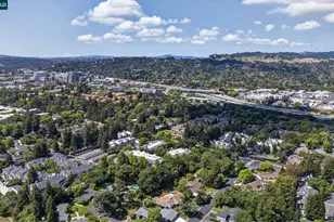 2560 Oak Rd, Walnut Creek, CA 94597 - Photo 32
