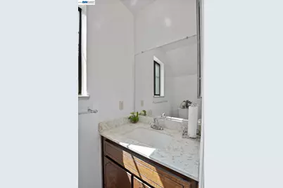 960 Joaquin Ave, San Leandro, CA 94577 - Photo 16