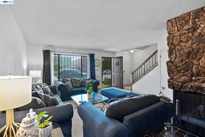 960 Joaquin Ave, San Leandro, CA 94577 - Photo 8