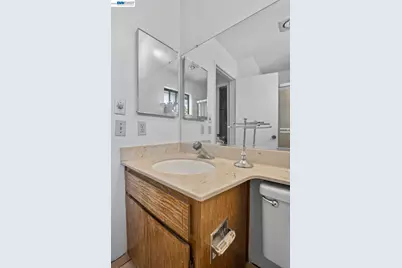 960 Joaquin Ave, San Leandro, CA 94577 - Photo 28
