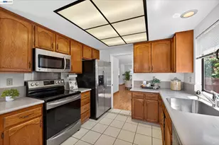 2881 Harrisburg Ave, Fremont, CA 94536 - Photo 14