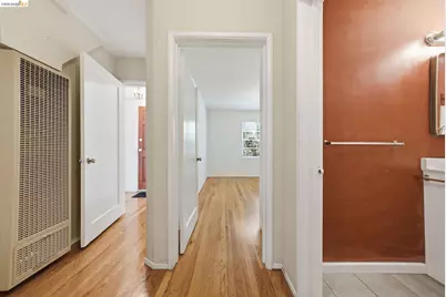 2257 Park Blvd, Oakland, CA 94606 - Photo 18