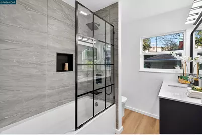 230 Fairlawn Dr, Berkeley, CA 94708 - Photo 24