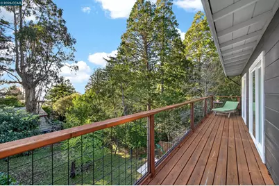230 Fairlawn Dr, Berkeley, CA 94708 - Photo 38
