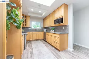 32432 Deborah Dr, Union City, CA 94587 - Photo 16