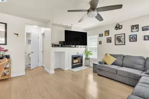 5059 Glenhollow Way, Antioch, CA 94531 - Photo 8