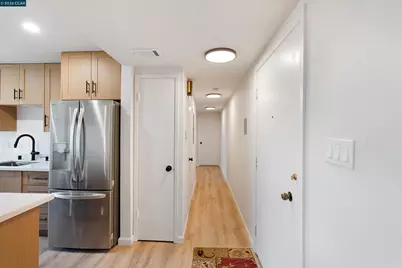 710 22nd #203, Oakland, CA 94606 - Photo 24
