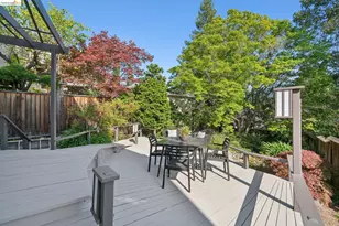 1021 Longridge Rd, Oakland, CA 94610 - Photo 52