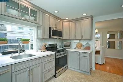 4284 Dubhe Ct, Concord, CA 94521 - Photo 16