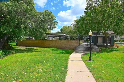4284 Dubhe Ct, Concord, CA 94521 - Photo 46
