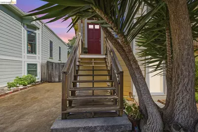 962 55th St, Oakland, CA 94608 - Photo 2