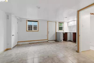 962 55th St, Oakland, CA 94608 - Photo 52
