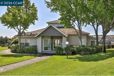 1201 Glen Cove Pkwy #1801, Vallejo, CA 94591 - Photo 1