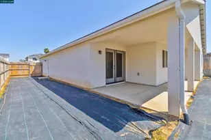 2245 Oak Ave, Visalia, CA 93292 - Photo 18