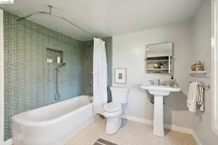 1016 Elbert St, Oakland, CA 94602 - Photo 28