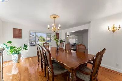 32317 Pegasus Court, Union City, CA 94587 - Photo 12