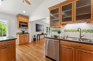 32317 Pegasus Ct, Union City, CA 94587 - Photo 20