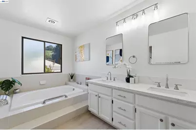 5311 San Simeon Pl, Castro Valley, CA 94552 - Photo 20