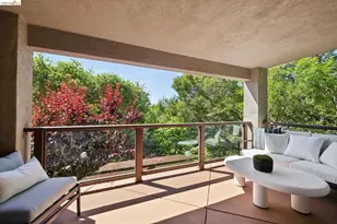 1426 Grand View Dr, Berkeley, CA 94705 - Photo 48