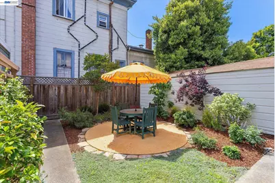 1610 Pacific Ave., Alameda, CA 94501 - Photo 32
