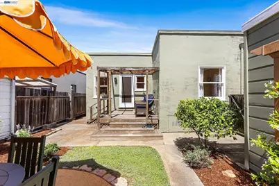 1610 Pacific Ave., Alameda, CA 94501 - Photo 34