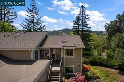 2065 Cactus Ct #3, Walnut Creek, CA 94595 - Photo 2