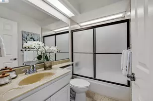 34233 Arizona St, Union City, CA 94587 - Photo 20