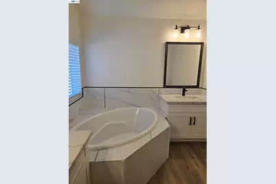 183 Neptune Ave #8, Hayward, CA 94544 - Photo 22
