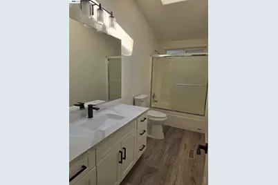 183 Neptune Ave #8, Hayward, CA 94544 - Photo 14