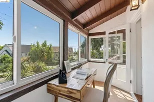 6000 Rockridge Blvd, Oakland, CA 94618 - Photo 36