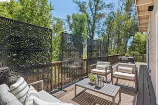 6680 Saroni Dr, Oakland, CA 94611 - Photo 30