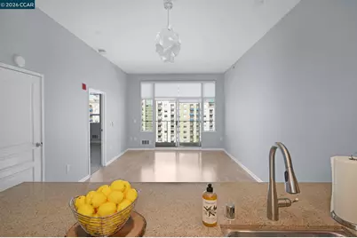 5855 Horton #710, Emeryville, CA 94608 - Photo 2