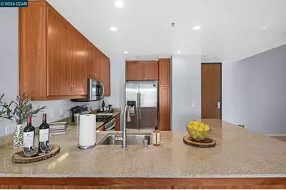 5855 Horton #710, Emeryville, CA 94608 - Photo 4