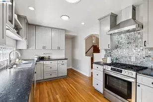 2435 Burlington St, Oakland, CA 94602 - Photo 16