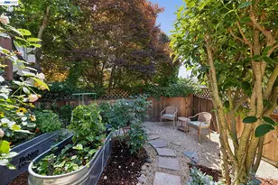 2435 Burlington St, Oakland, CA 94602 - Photo 38