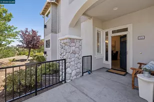 568 High Eagle Ct, Walnut Creek, CA 94595 - Photo 2