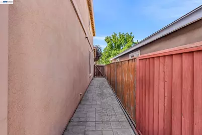 2536 Tampico Dr, Bay Point, CA 94565 - Photo 48