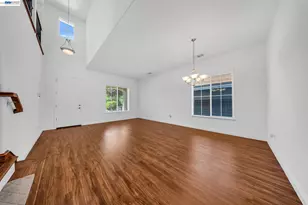 2536 Tampico Dr, Bay Point, CA 94565 - Photo 8