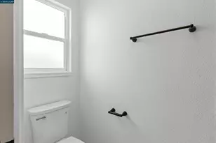 1229 Jensen Dr, Pittsburg, CA 94565 - Photo 24