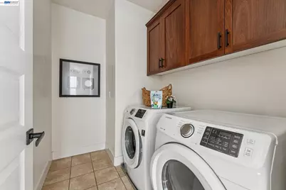 415 Dewitt Ln, Alameda, CA 94501 - Photo 20