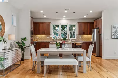 415 Dewitt Ln, Alameda, CA 94501 - Photo 8