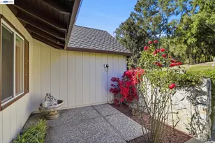 39655 Canyon Heights Dr, Fremont, CA 94539 - Photo 4