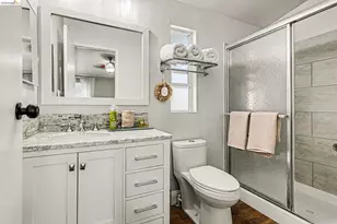 112 A St, Concord, CA 94520 - Photo 16