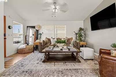 112 A St, Concord, CA 94520 - Photo 6