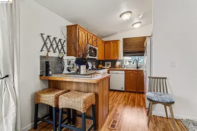 112 A St, Concord, CA 94520 - Photo 10